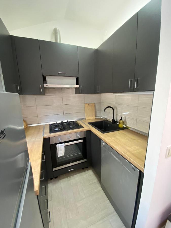 Апартаменты Apartman Cukar II Пула Экстерьер фото